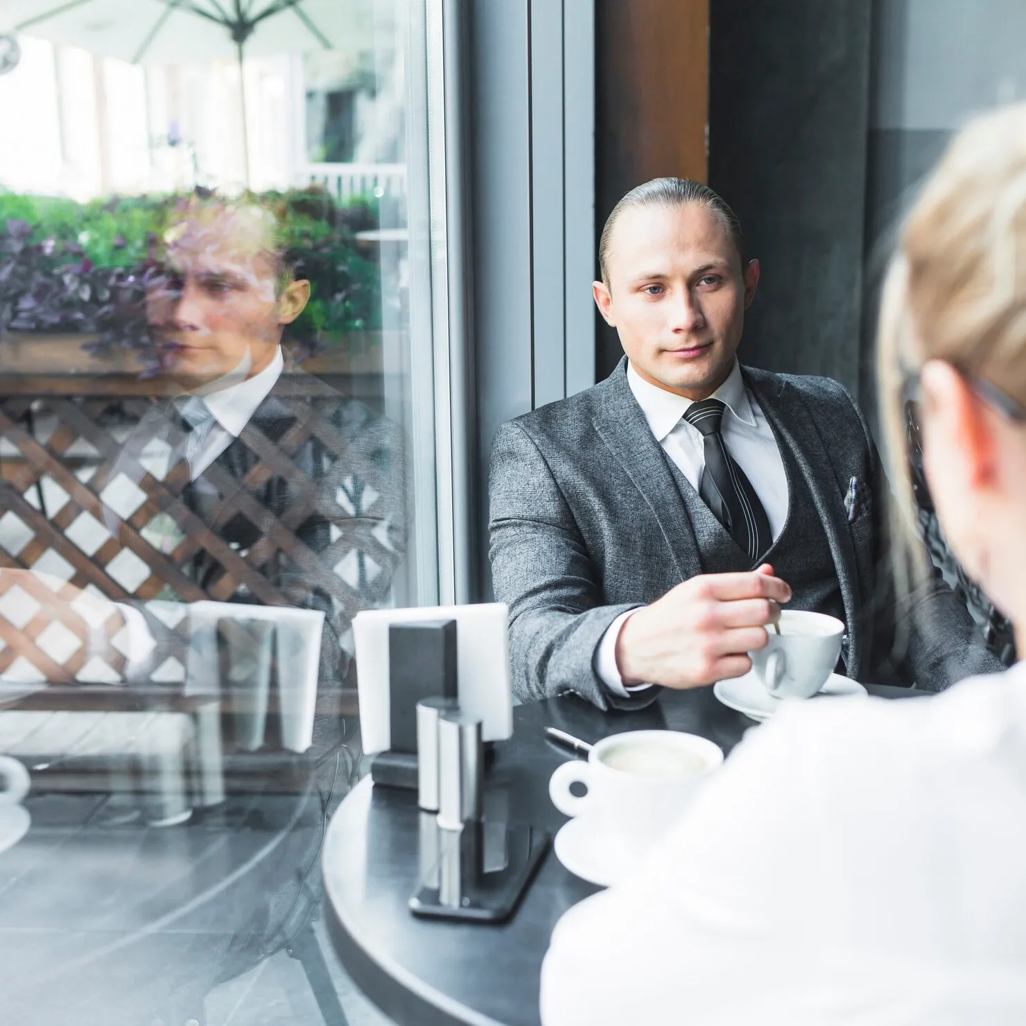 Candidate and recruiter conversation